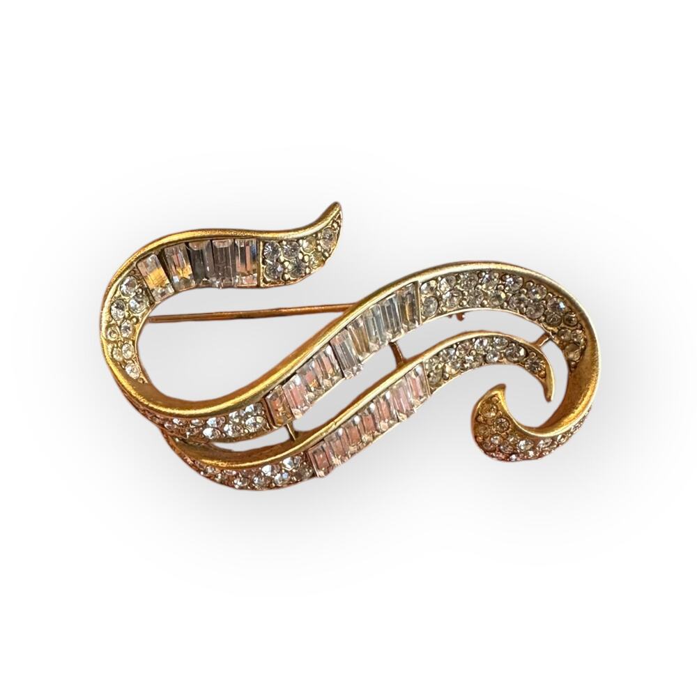 Oscar de la Renta Vintage Rhinestone Baguette Goldtone Brooch Pin